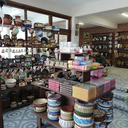 Hotel бялата роза 2*